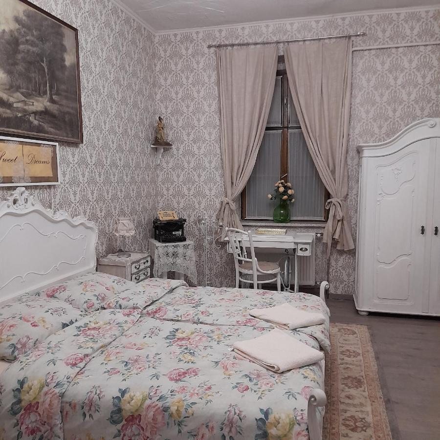 Locomotiv Vendégház Hercegszanto Exteriér fotografie